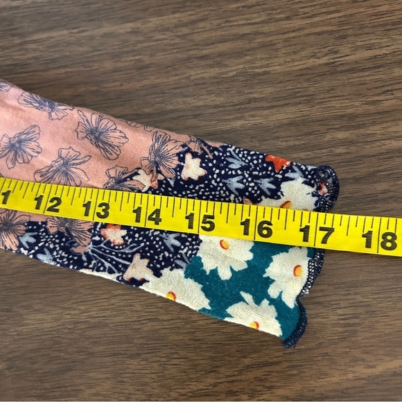 ❤️ Urban Outfitters Floral Y2K Top M - Picture 12 of 13